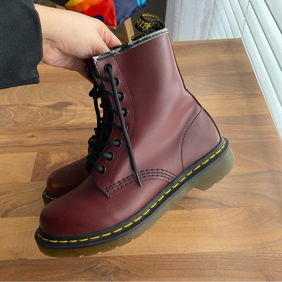 Cherry red Dr Marten boots - Picture 10 of 15